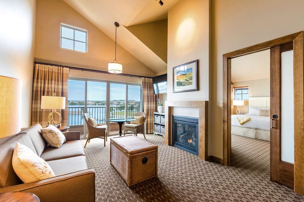 The Lodge At Columbia Point 里奇兰 客房 照片